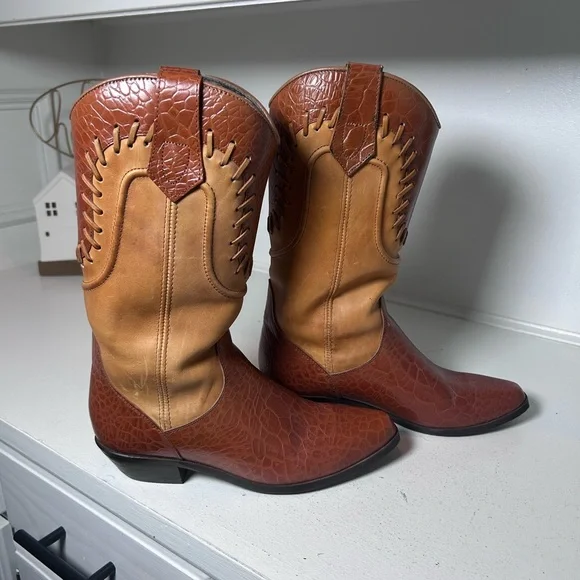 Dingo Women’s Western Cowboy Boots Two-Tone Leather Vintage Style Size 6.5M - Picture 2 of 8